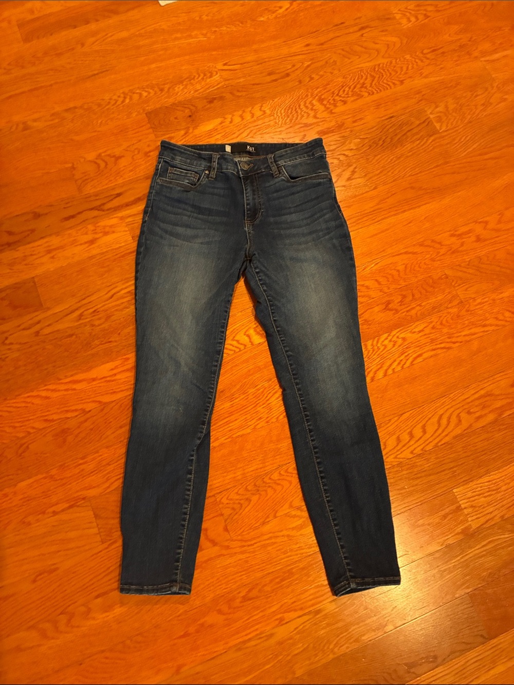 Kut from the Kloth Women's Skinny Jeans - Mid/Dark Blue Wash